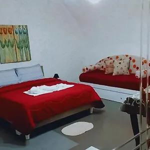 Milionaria Dom wakacyjny Neapol