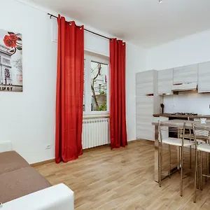 Happy House , Savona Italien